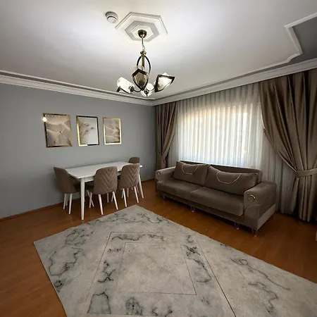 Modern 3-br W Ac & Elevator, Near Metro *